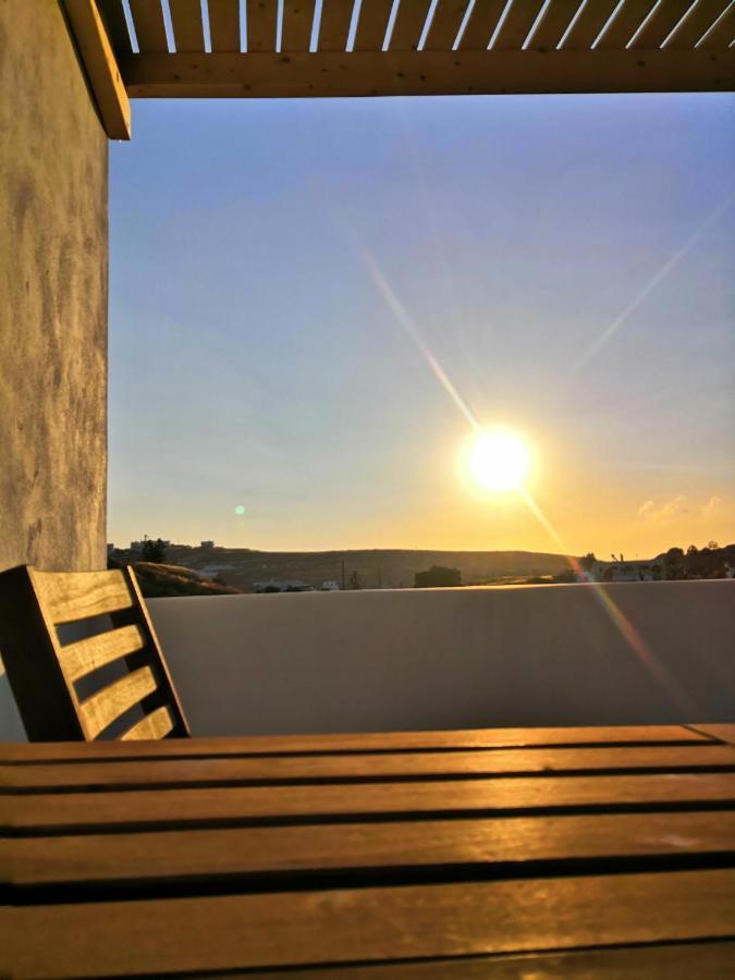 Haroto Suites Tripití Eksteriør bilde