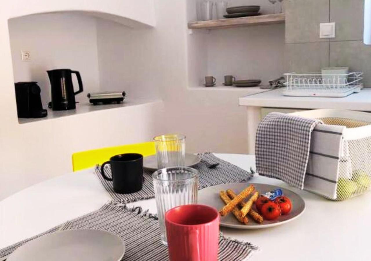 Haroto Suites Tripití Eksteriør bilde