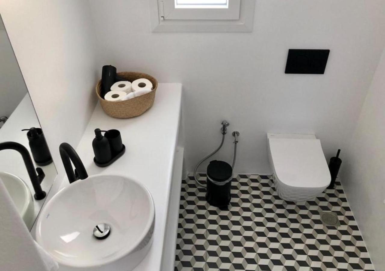 Haroto Suites Tripití Eksteriør bilde