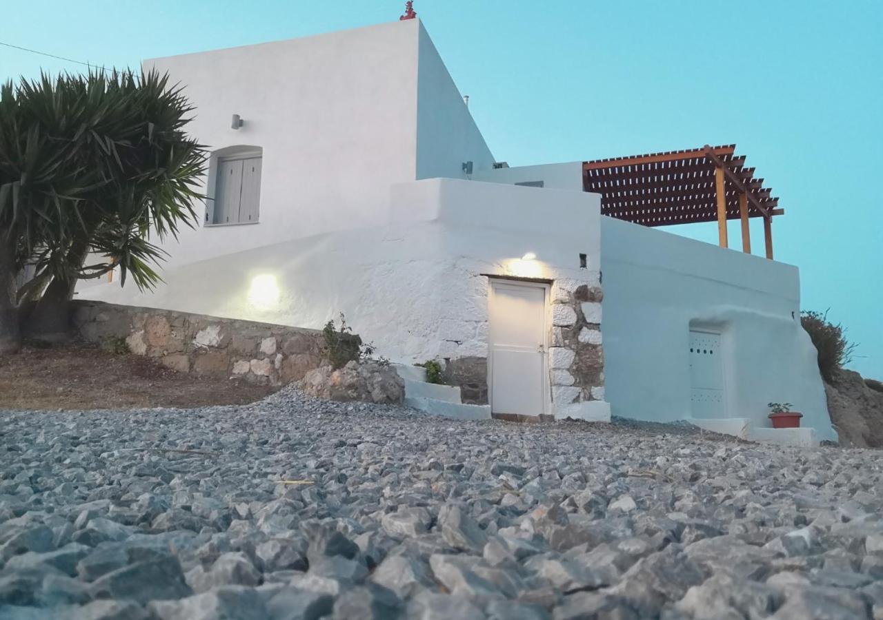Haroto Suites Tripití Eksteriør bilde